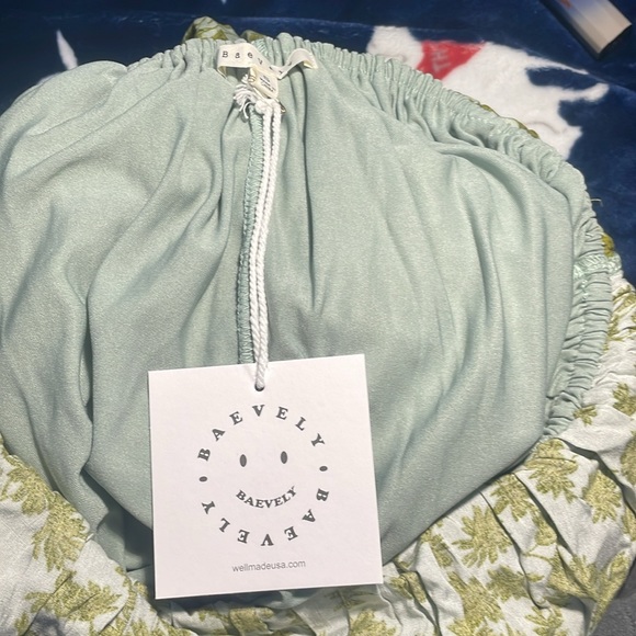 Green floral sundress - Picture 3 of 3